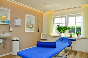 Bilder aus der Privatpraxis für OSTEOPATHIE Dingden, Guido Wolters und Alexander Kopp.